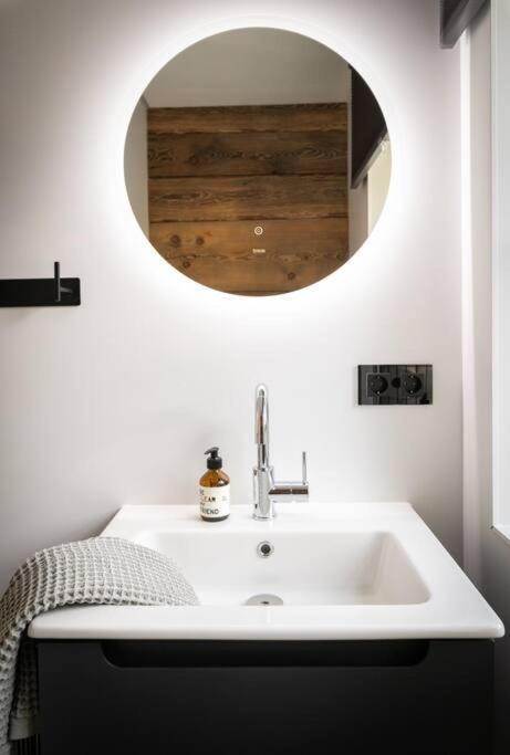 Basecamp Salzkammergut - Exklusives Apartment Mitten Im Salzkammergut Sankt Wolfgang im Salzkammergut Ngoại thất bức ảnh