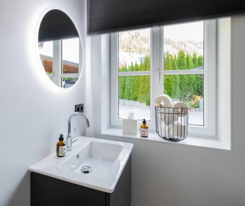 Basecamp Salzkammergut - Exklusives Apartment Mitten Im Salzkammergut Sankt Wolfgang im Salzkammergut Ngoại thất bức ảnh
